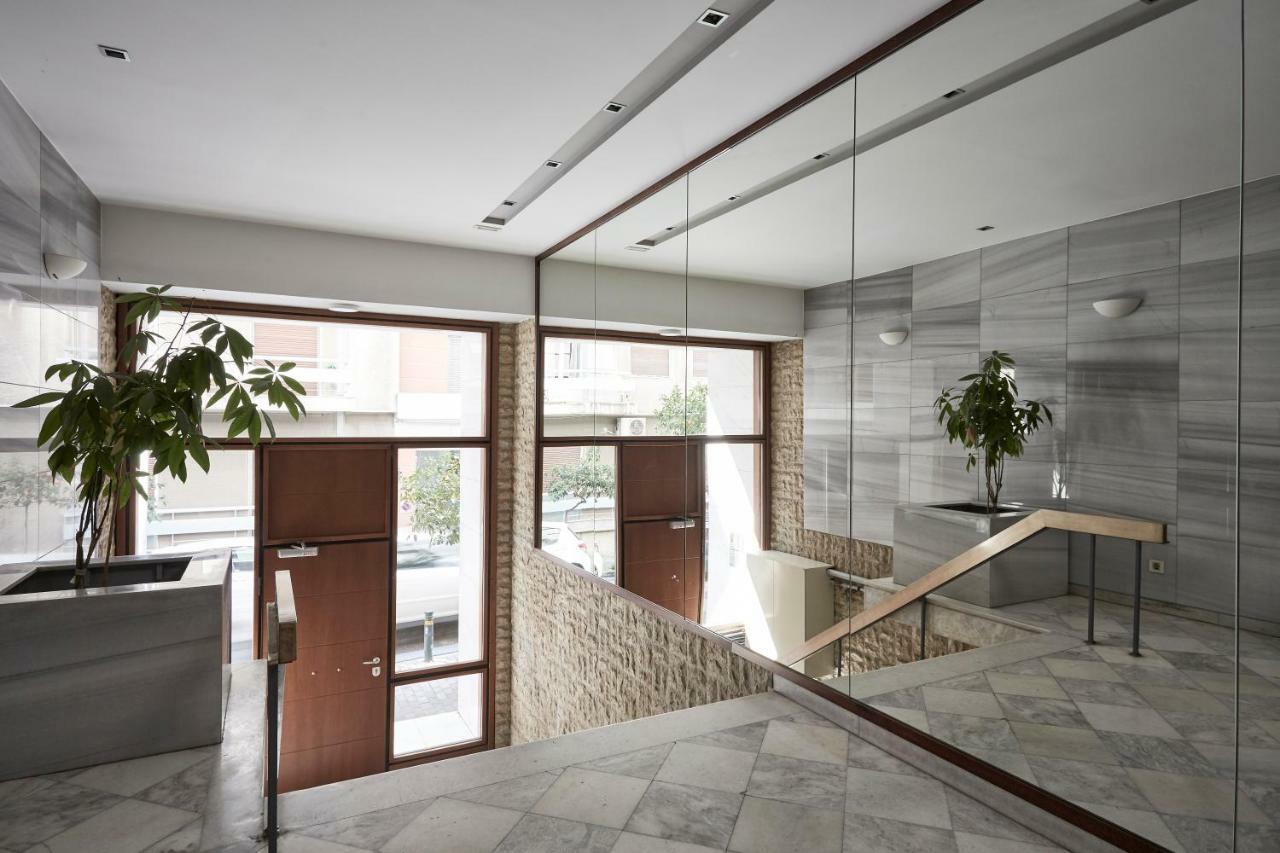 Modern Elegant Apt At Kolonaki Афіни Екстер'єр фото